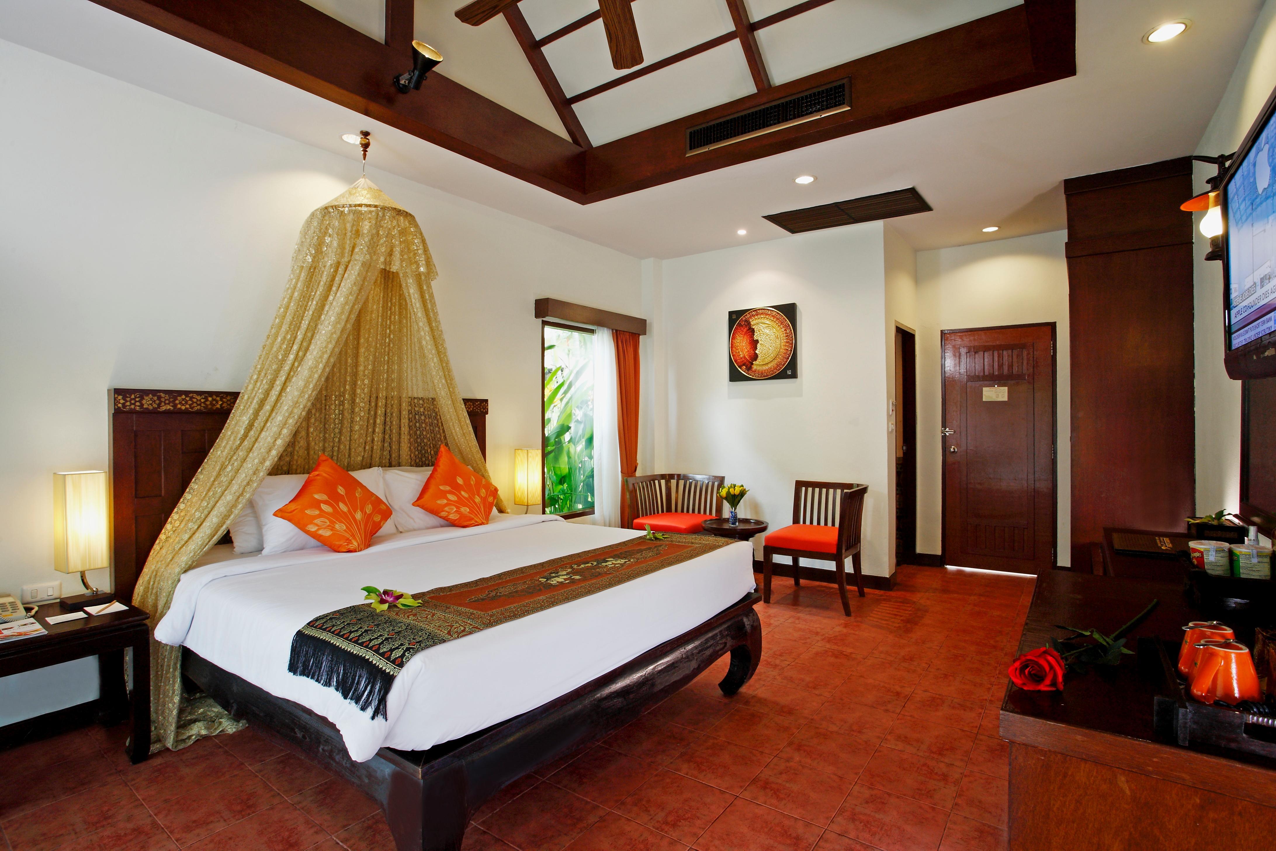 Diamond Cottage Resort & Spa Karon Exterior photo