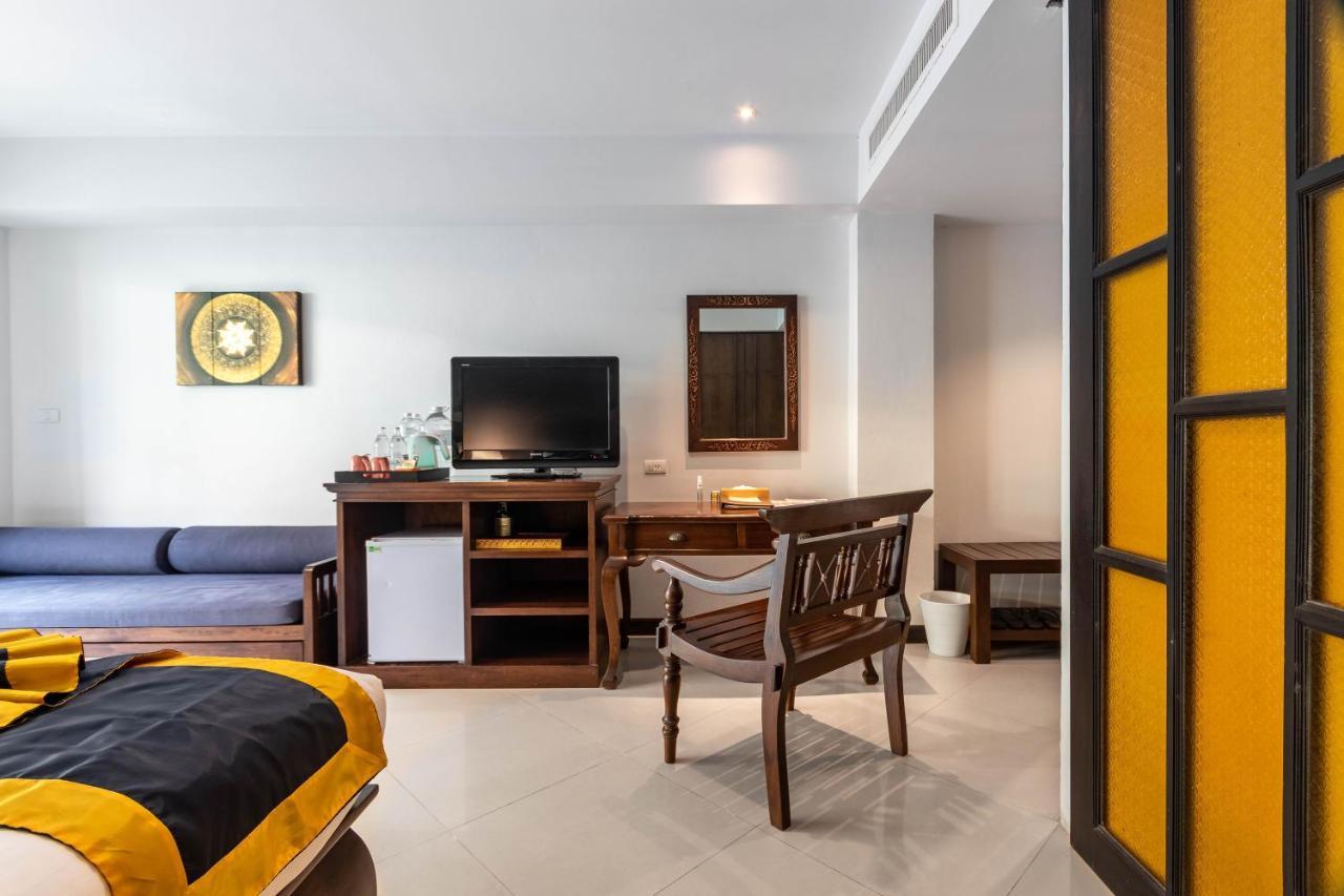 Diamond Cottage Resort & Spa Karon Exterior photo